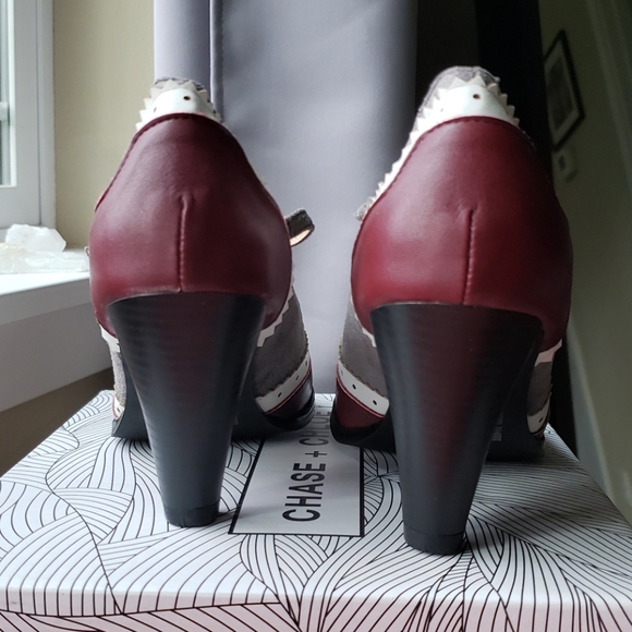 NIB Burgundy Dora t-strap pumps - Picture 4 of 12